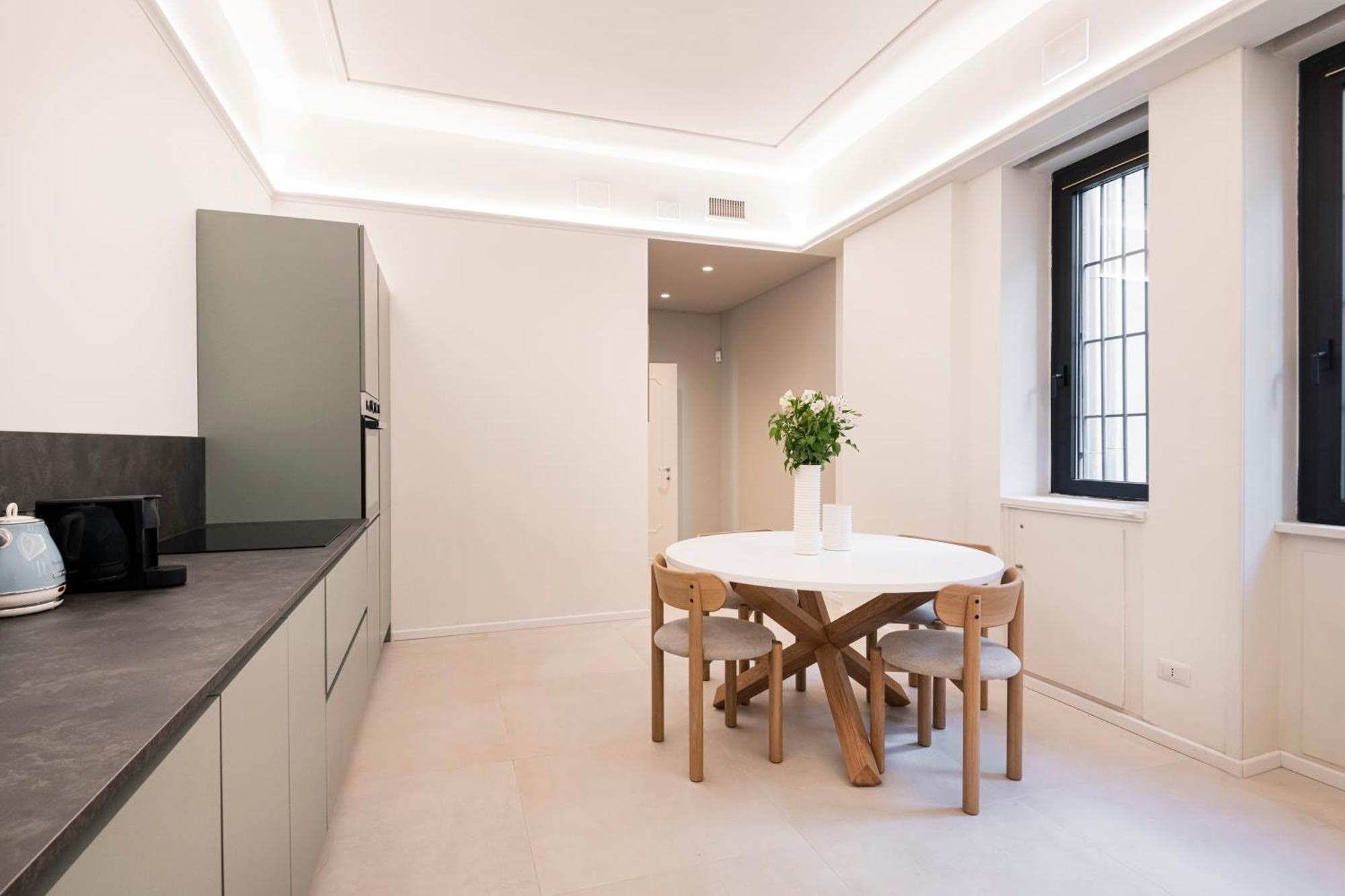 Relstay - Montenapoleone Milano Ngoại thất bức ảnh