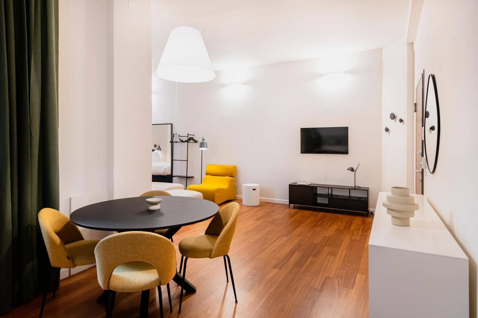 Relstay - Montenapoleone Milano Ngoại thất bức ảnh