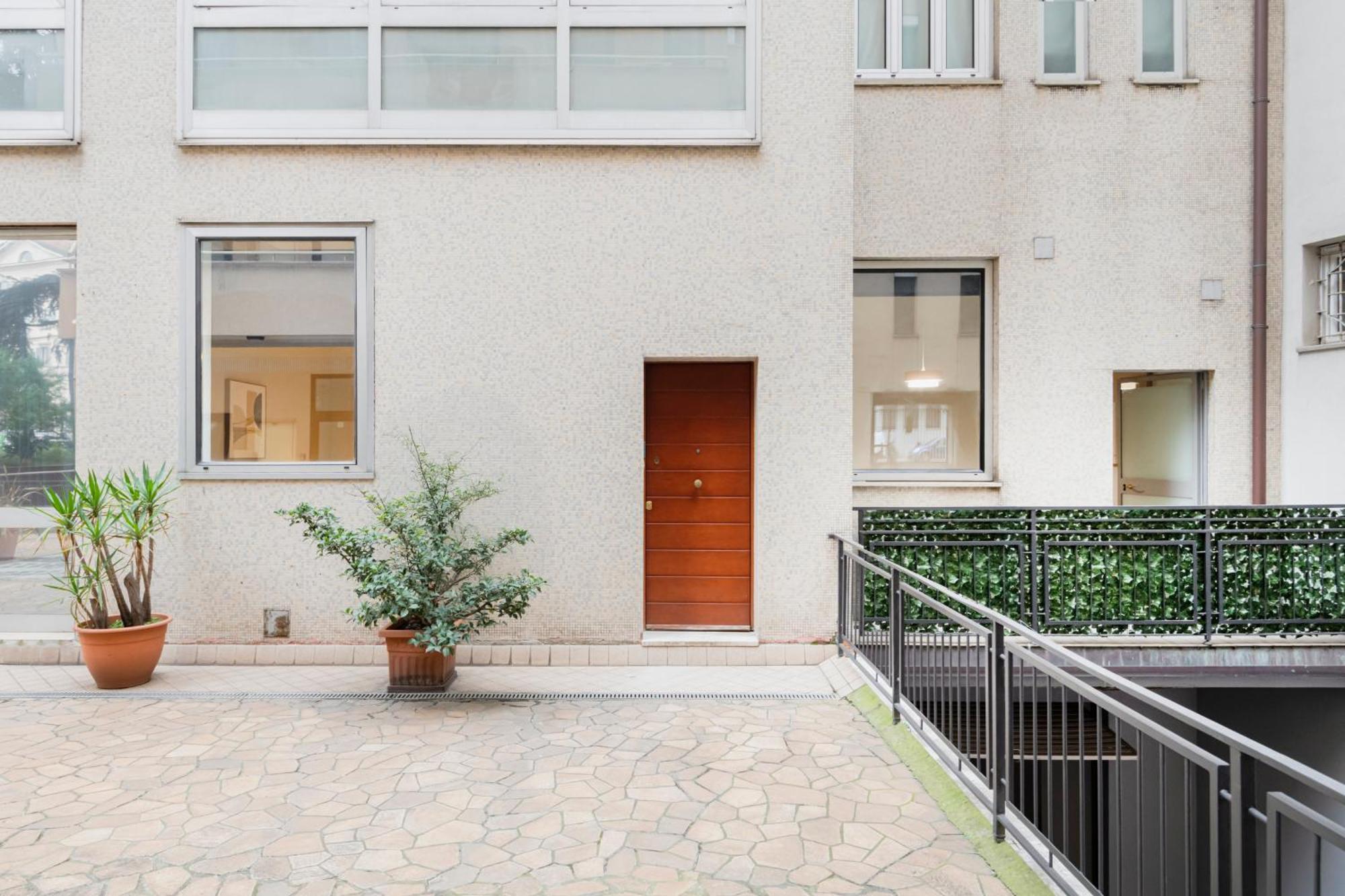 Relstay - Montenapoleone Milano Ngoại thất bức ảnh